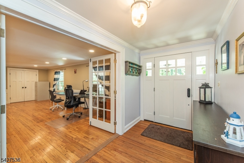 24 Brookvale Rd