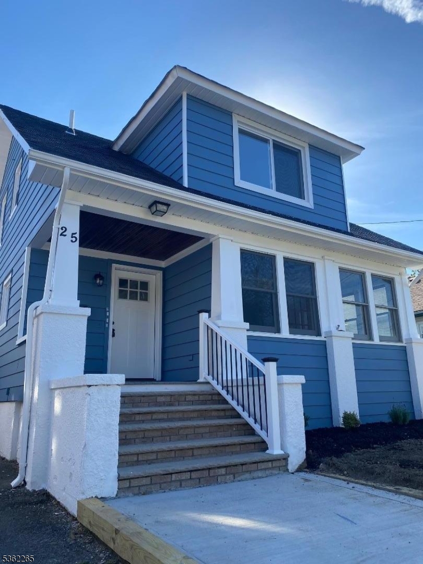 25 Wagner Pl 1