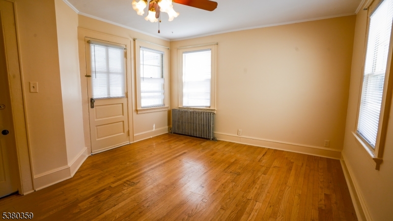 307 Monroe St 2