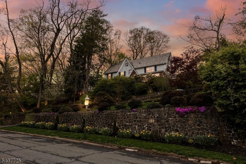 237 Underhill Rd