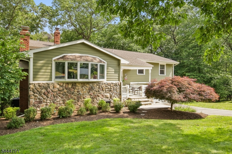 43 Misty Mountain Rd