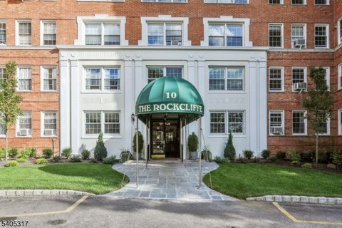 10 Crestmont Rd 6C Montclair Twp. NJ 07042