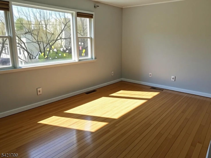 7 Evelyn Ct 2