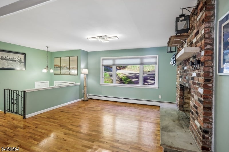 54 Cedar Ridge Dr