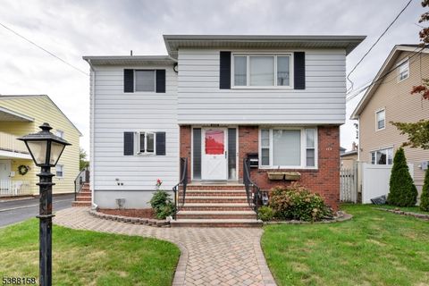 152 Williams Ave Hasbrouck Heights Boro NJ 07604