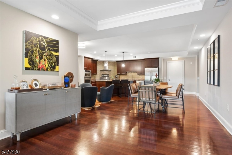 40 W Park Pl 513