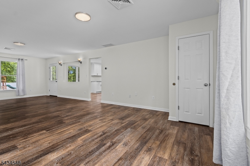 156 Kings Hwy