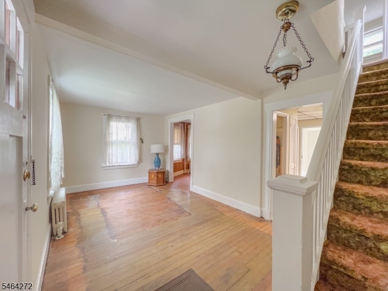 23 Salter St