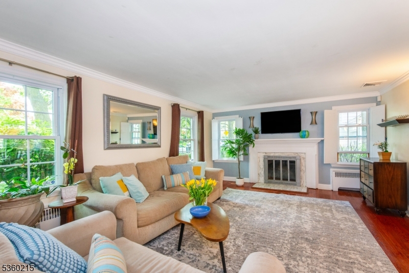5 Kenneth Rd