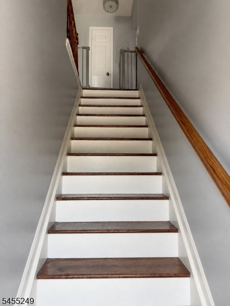 22 Seton Hall Dr
