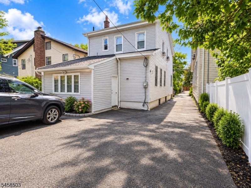 155 Weequahic Ave