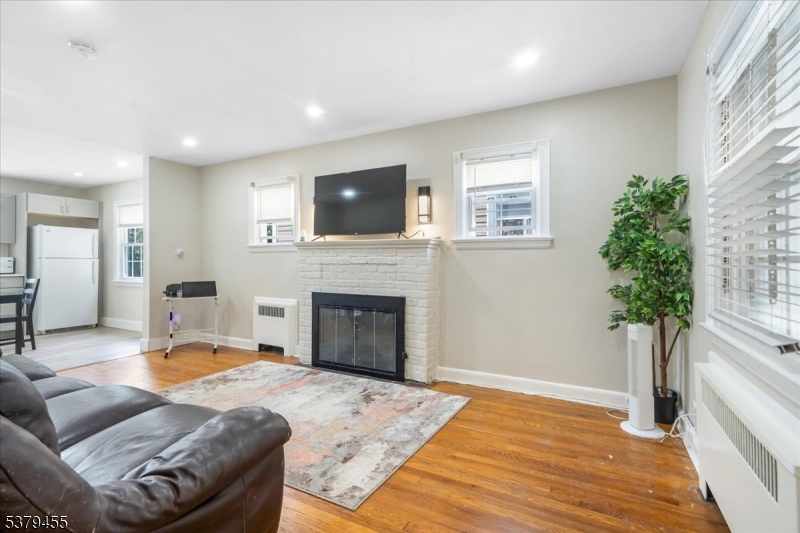 57 Rosehill Pl