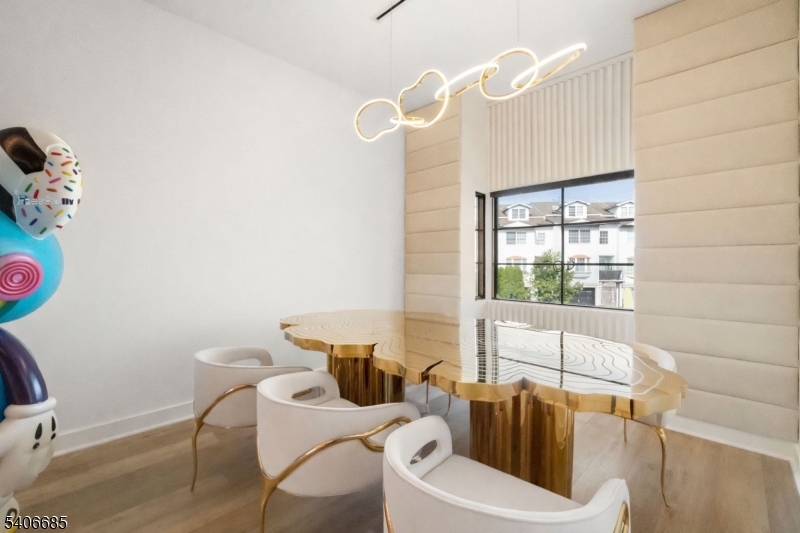 6 Harbor Front Ter 6