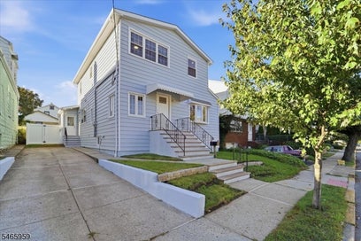 95 Rutherford Pl North Arlington Boro NJ 07031