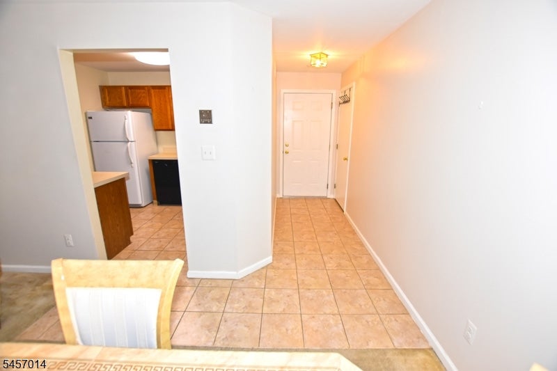24 Spruce Ter