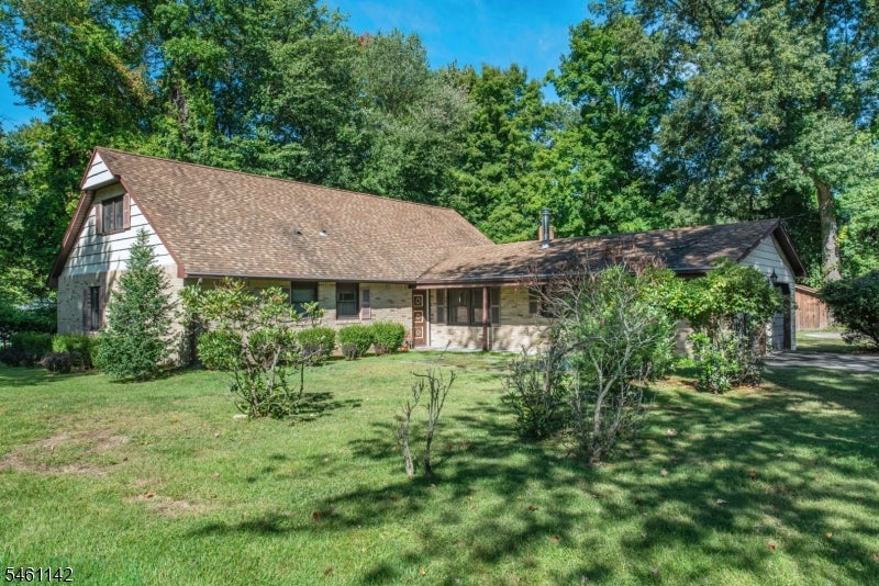 492 Blue Hill Ter