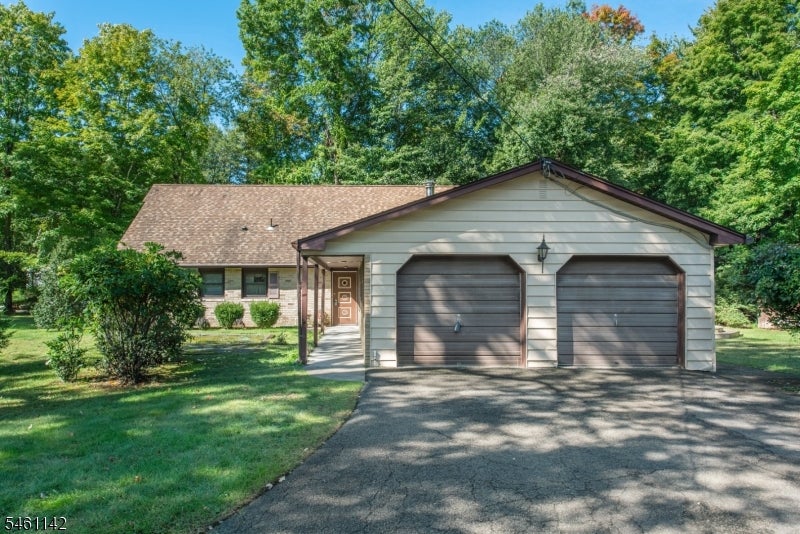 492 Blue Hill Ter