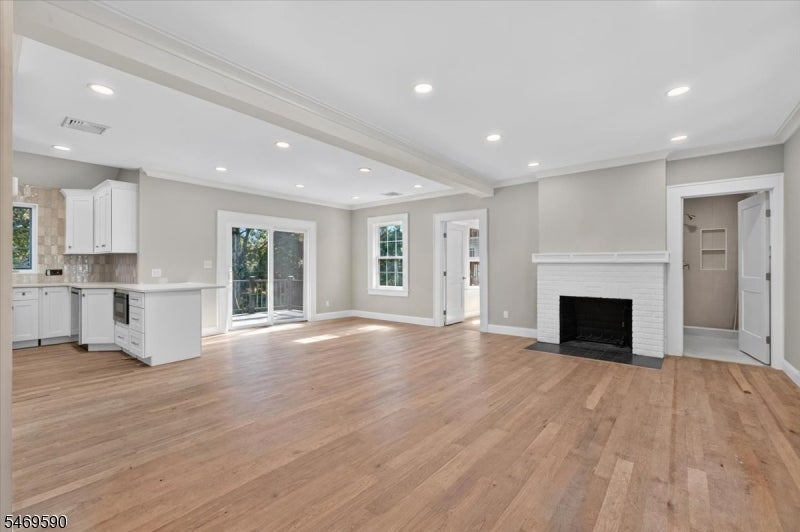 14 Park Ave
