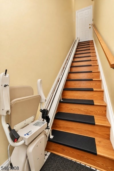 68 James St 2