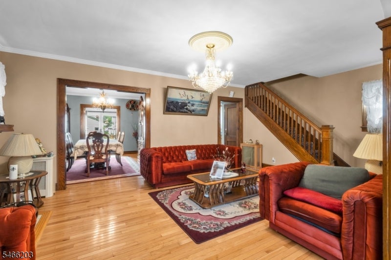 315 Trinity Pl