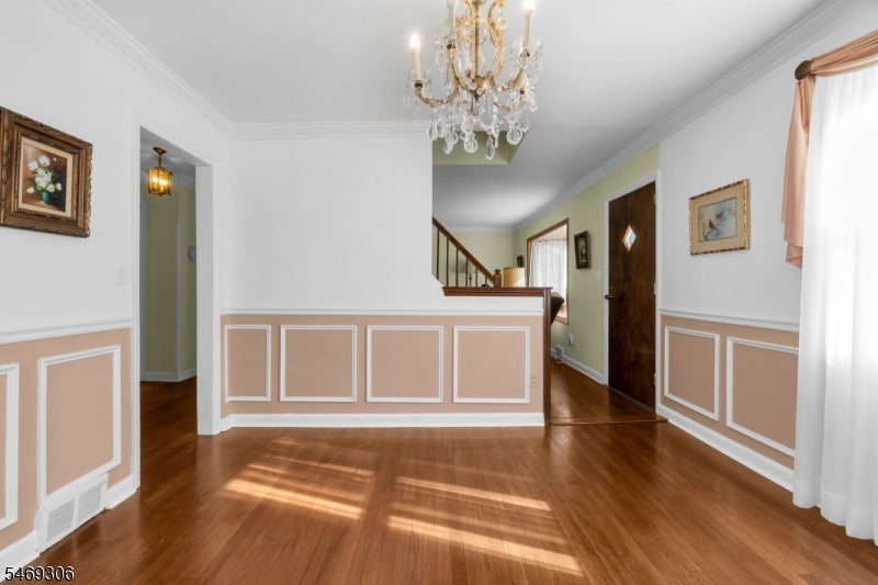55 Seaman Rd