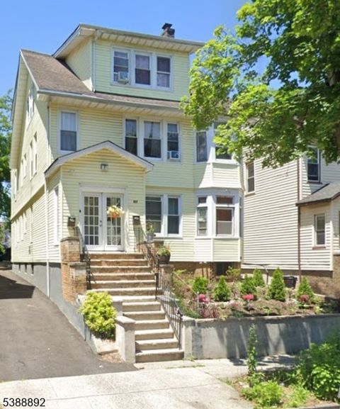 Photo of 107 Hollywood Ave, East Orange, NJ 07018 (MLS # 3990680)