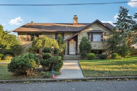 8 Cambridge Rd Totowa Boro NJ 07512