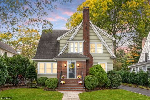 3 Doering Way Cranford Twp. NJ 07016