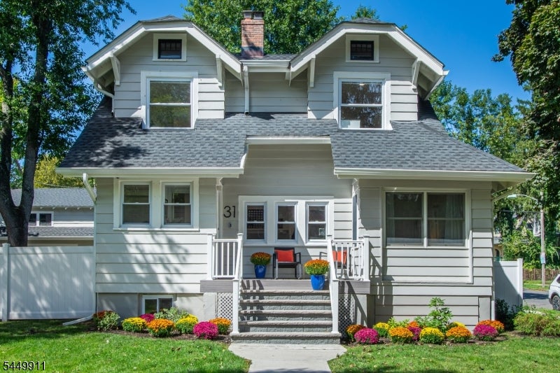 31 Morse Ave