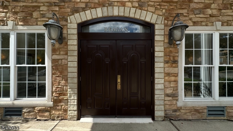 4109 Cleveland Ln