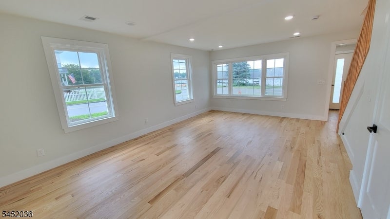 135 Lake Shore Dr