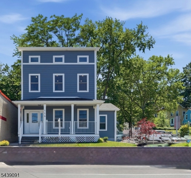 116 Valley St 2