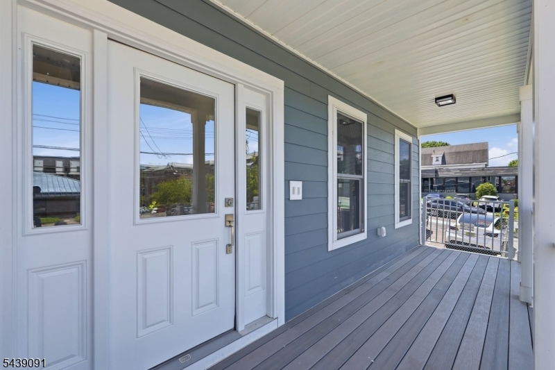 116 Valley St 2