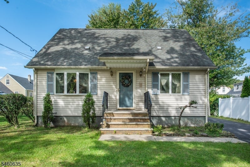 97 Van Dam Ave