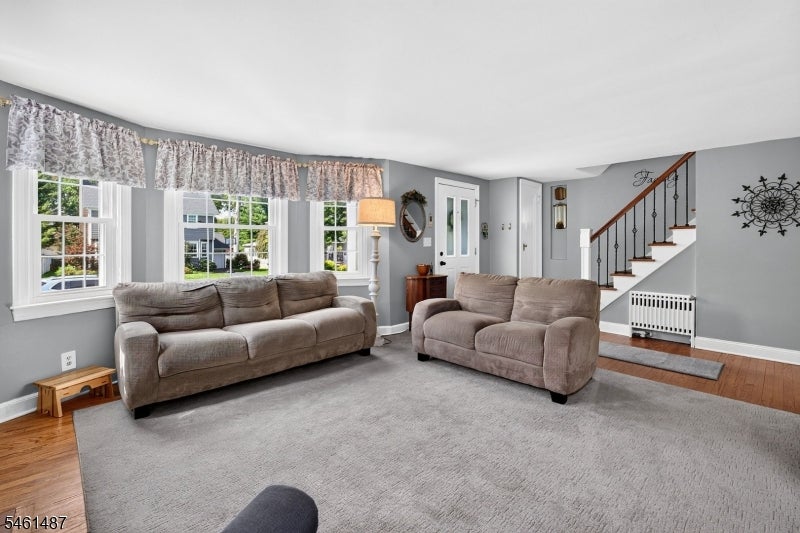 11 Indian Spring Rd