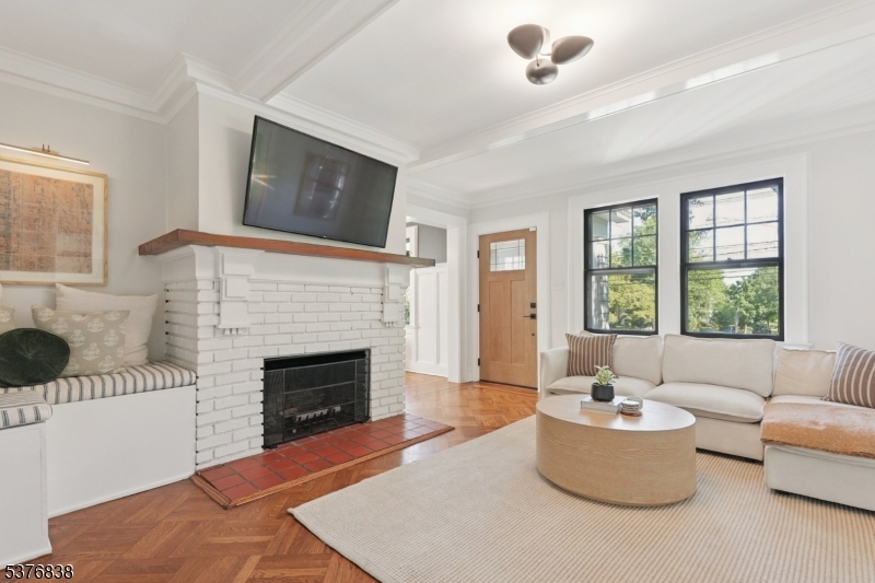 168 Parker Ave