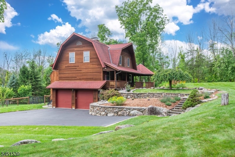 126 Upper North Shore Rd