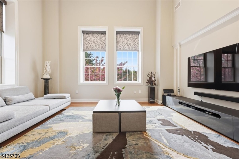 1201 Rio Vista Dr 1201