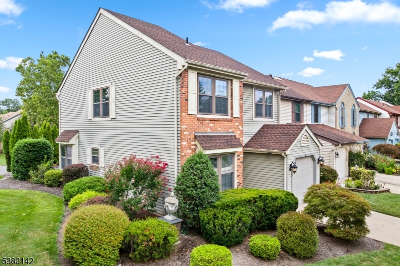 51 Haverford Ct