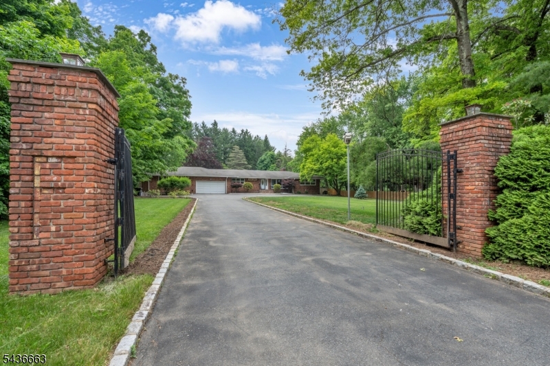 20 Conkling Rd