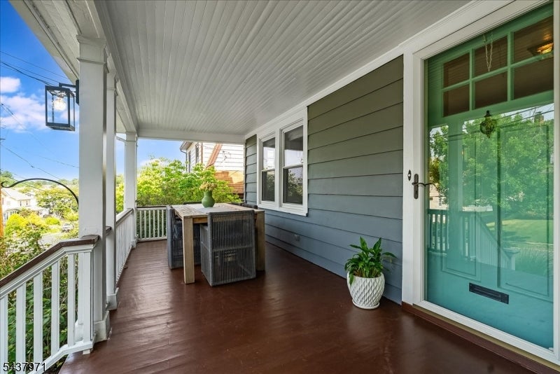 40 Comley Pl