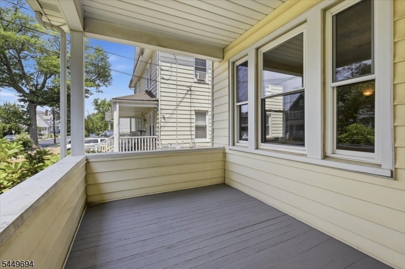 23B William St