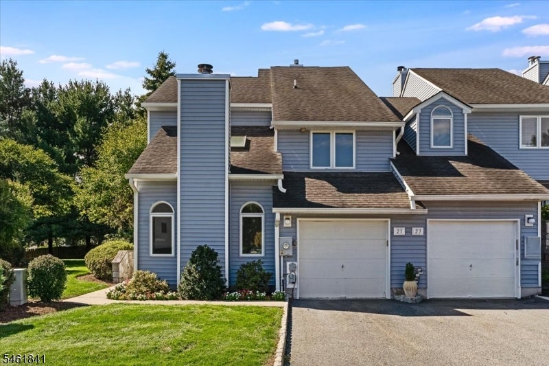 25 Knutsen Dr