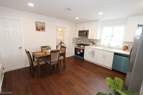 Featured picture for the property 3915332