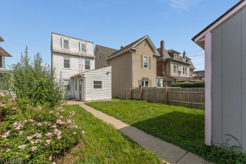 164 Summit Ave