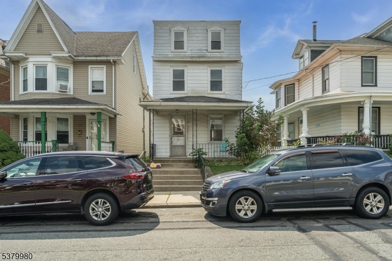 164 Summit Ave