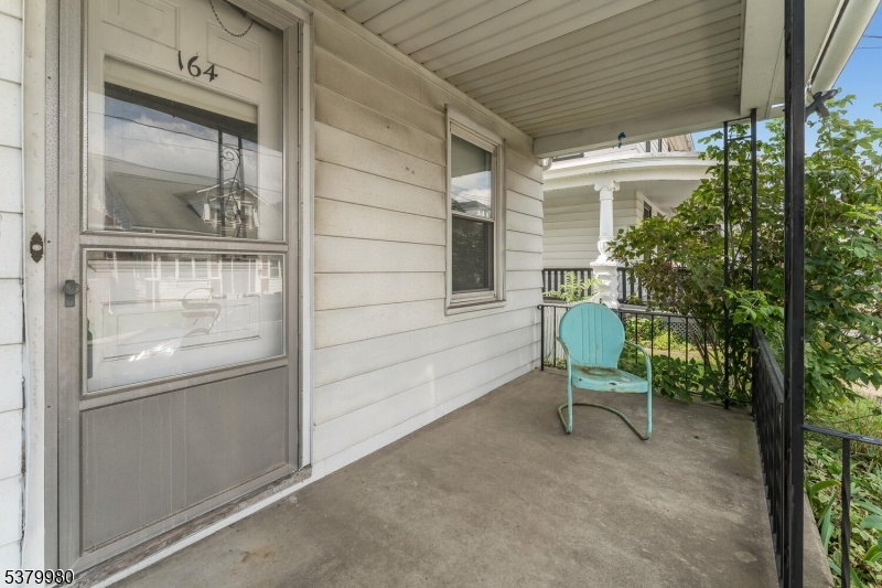 164 Summit Ave