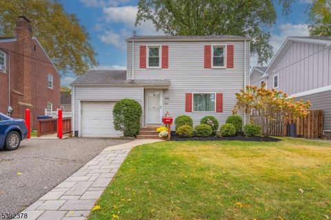 Photo of 565 Valley Rd, Clark, NJ 07066 (MLS # 3993717)