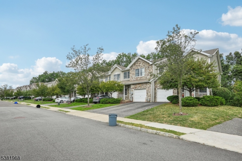 209 Raymound Blvd