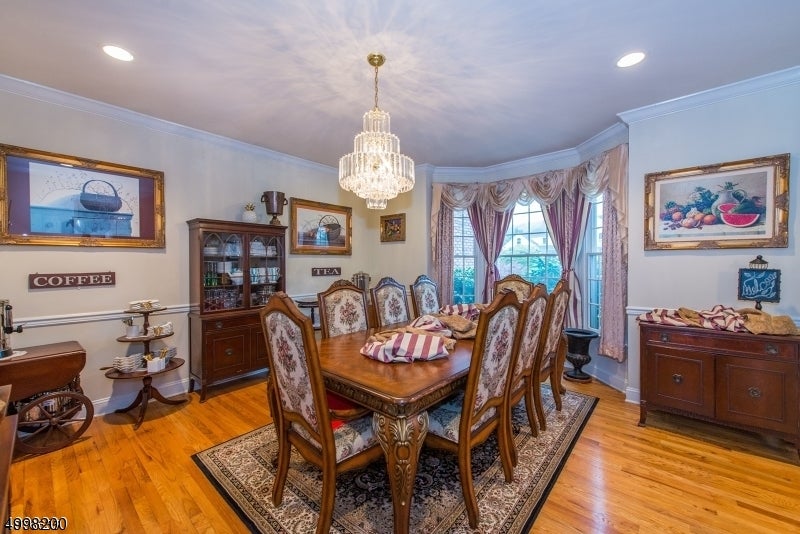 21 BONNIEVIEW LN